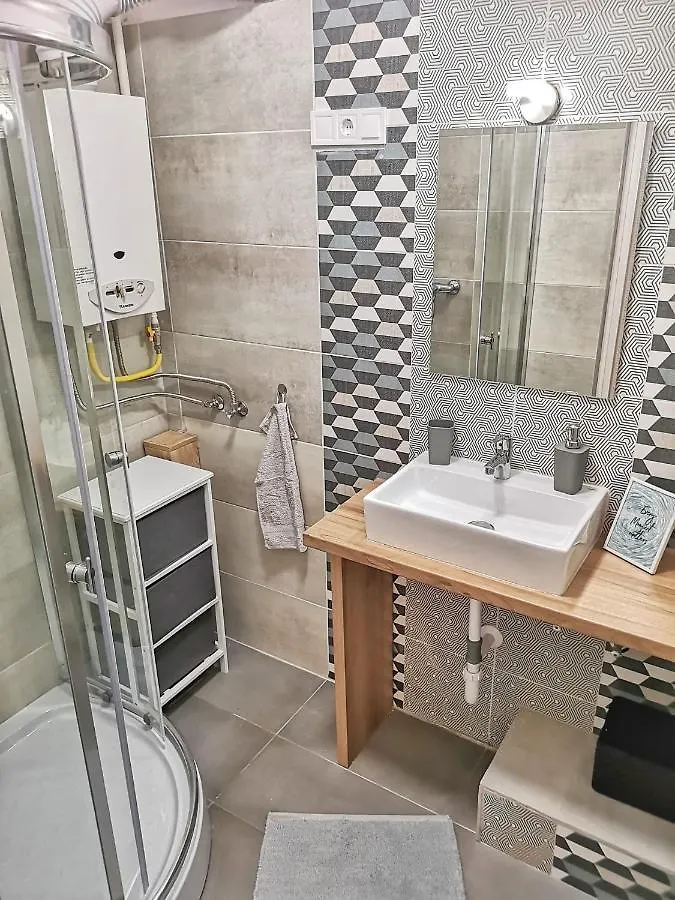 Central Home Apartment In The City Center Eger Hungary
