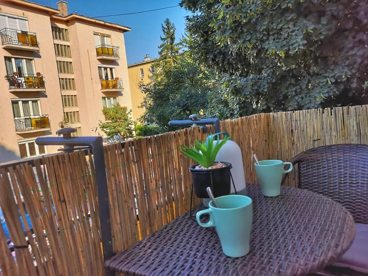 Central Home Apartment In The City Center Eger Hungary